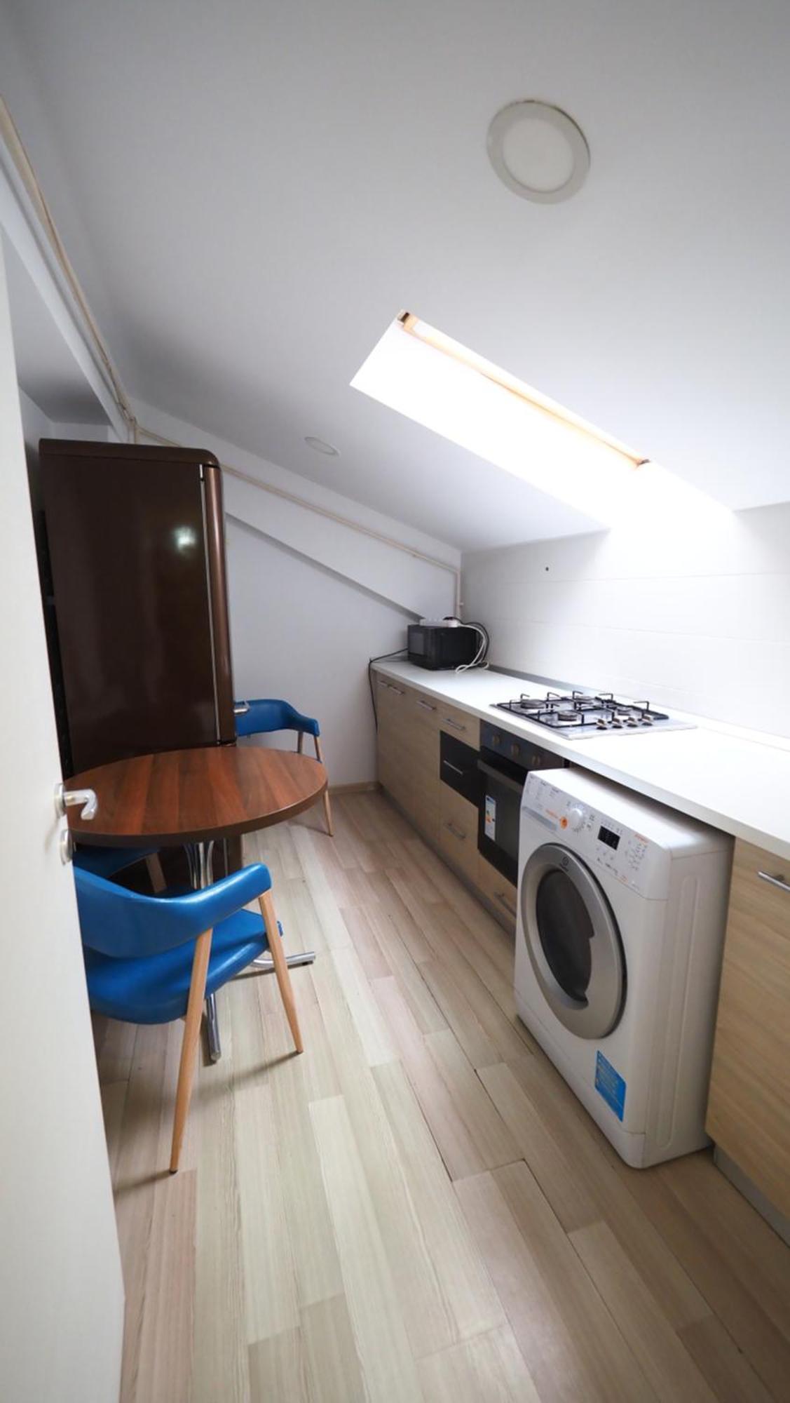 Iassium Airport Apartments Iasi Bagian luar foto